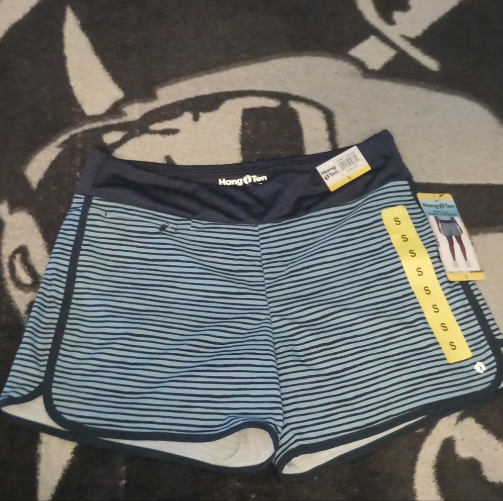 Hang Ten Women Shorts (UV Protection/UPF 50+)
